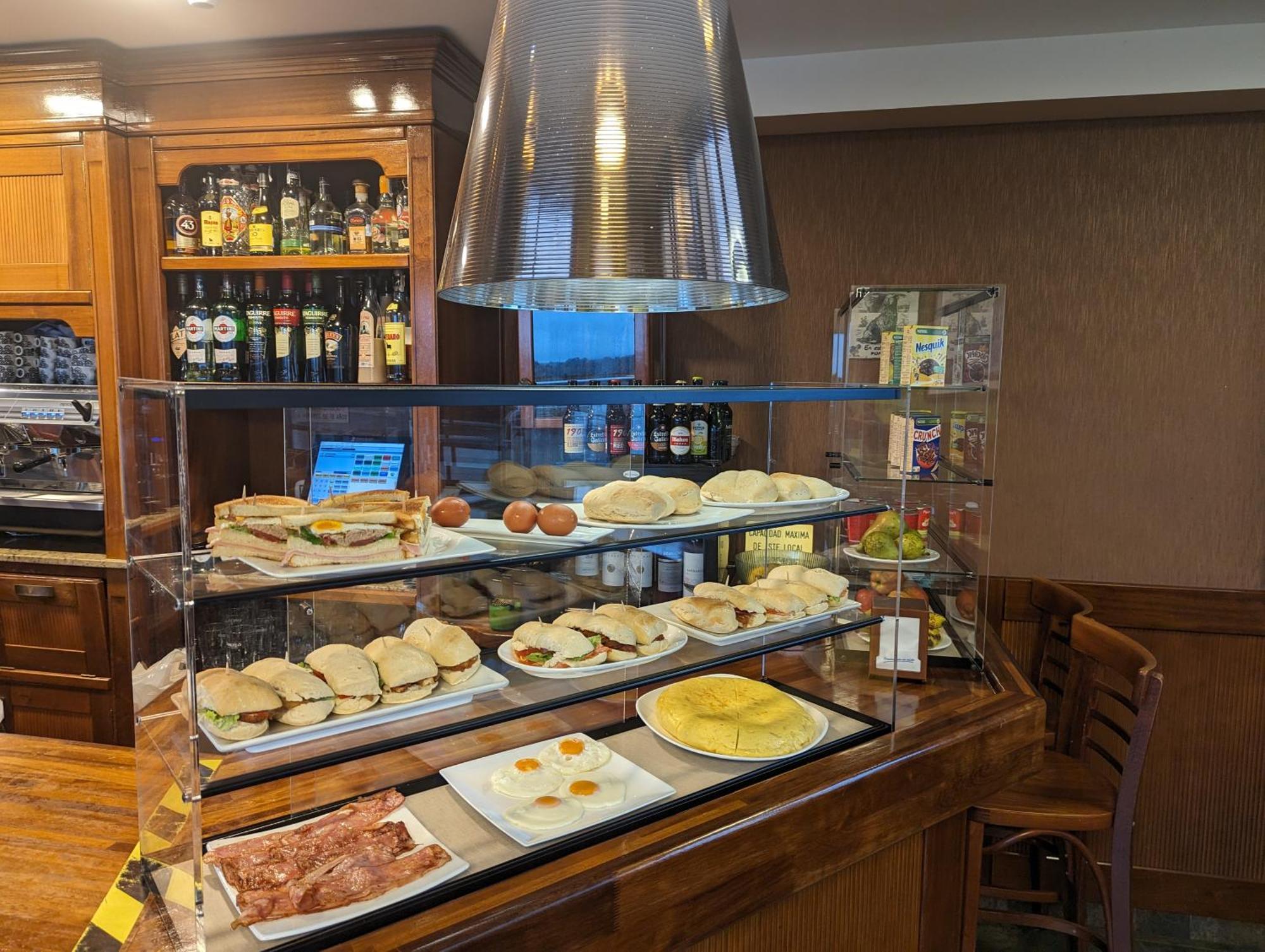 La Colina Hotel Gijon Luaran gambar