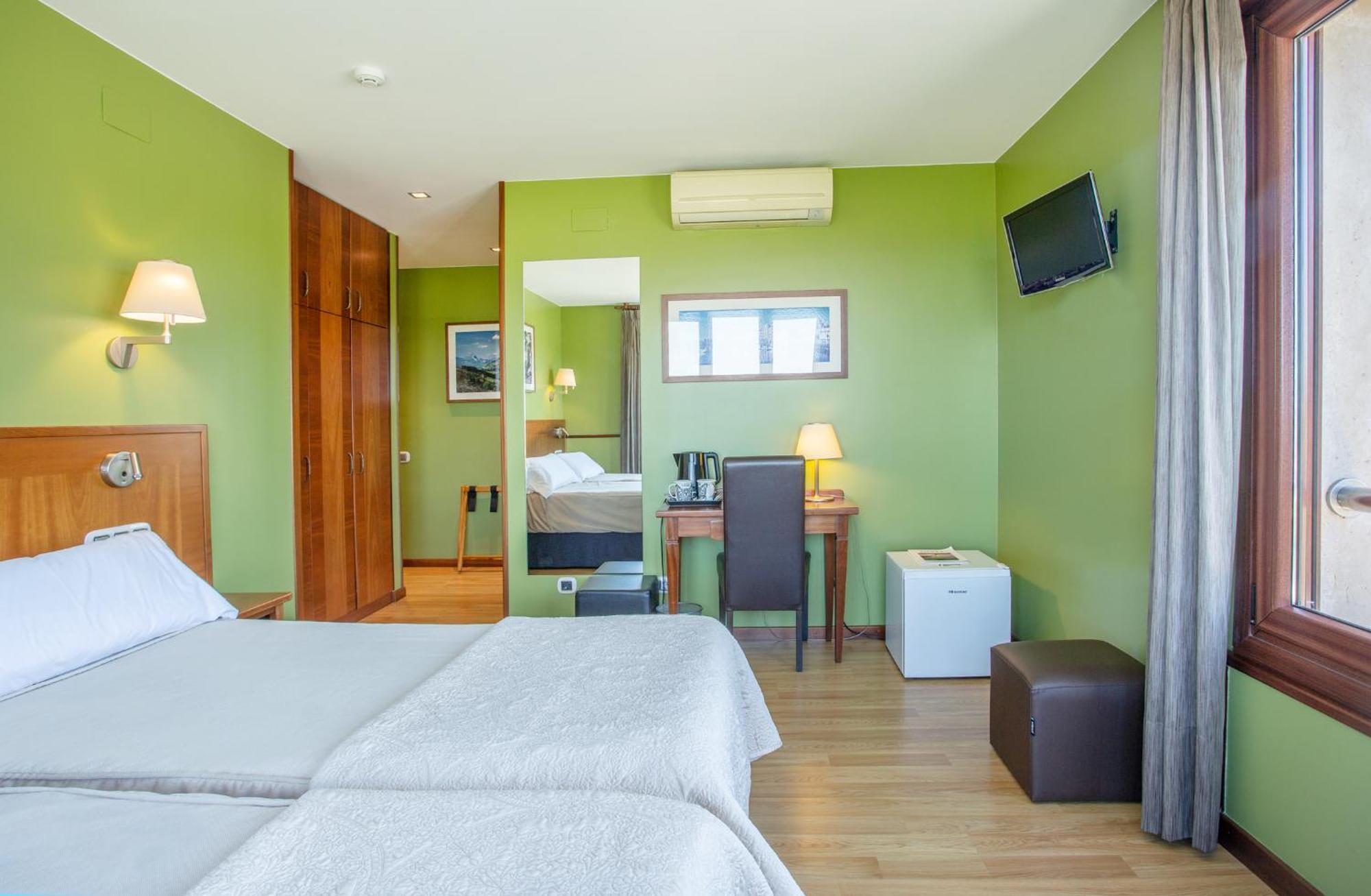 La Colina Hotel Gijon Luaran gambar